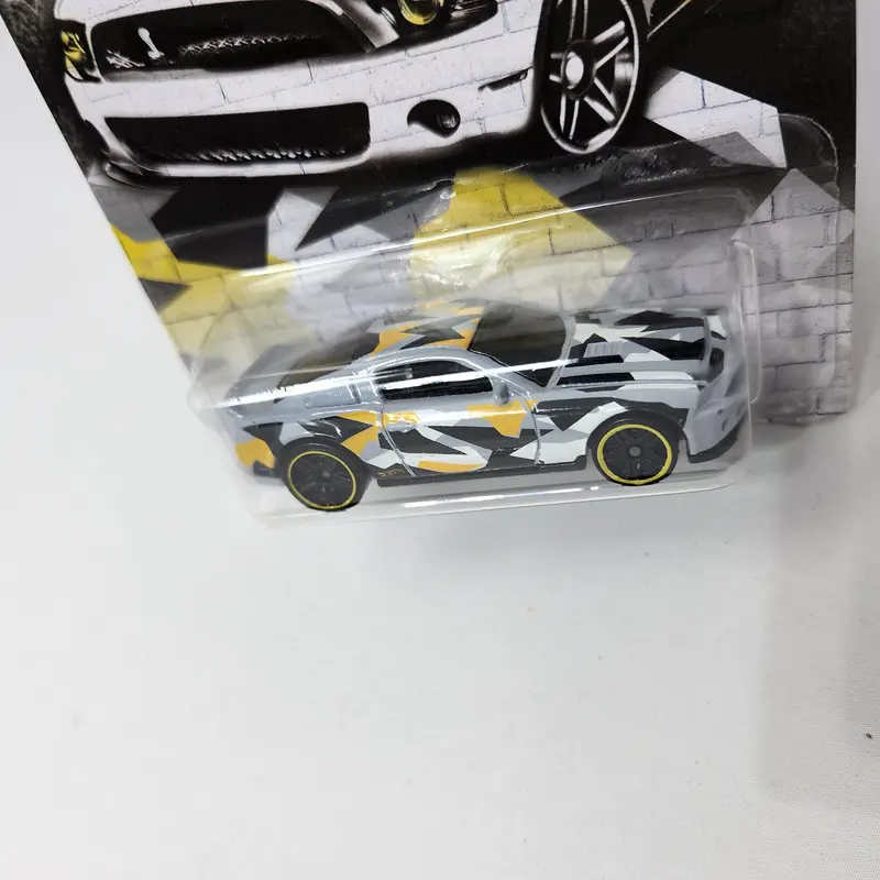 '10 Ford Shelby Gt500 Super Snake * Hot Wheels Camo Series * Bad Card 2