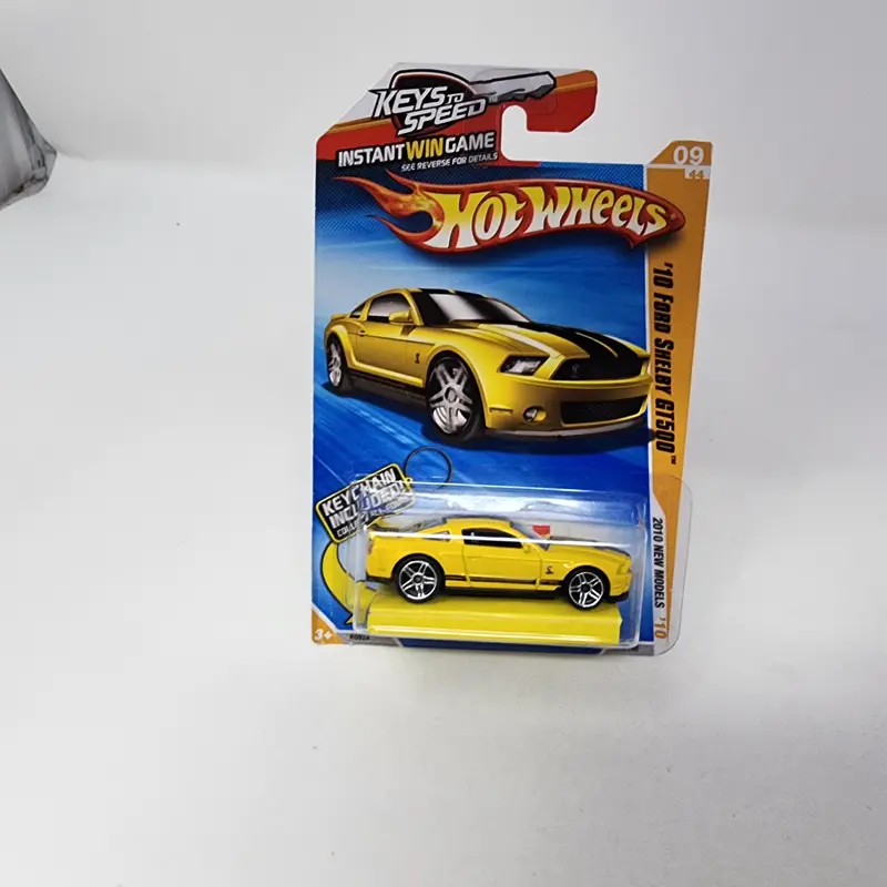 '10 Ford Shelby Gt500 * Yellow * Hot Wheels 2010 Keys To Speed 1