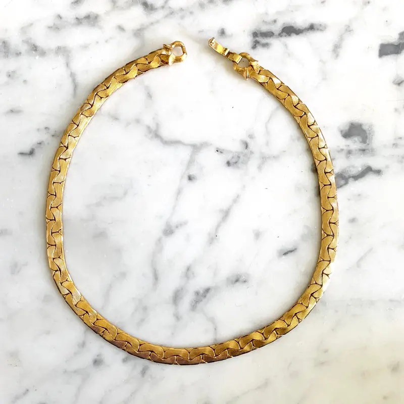 17" Vintage 1980S Monet Gold Tone Linked Necklace 1