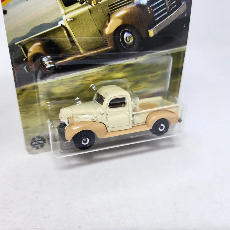 1940 Dodge V-Series Truck #119 * 2025 Matchbox Case K 2
