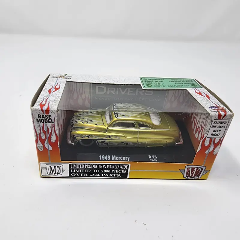 1949 Mercury * Limited Gold * M2 Machines Auto-Drivers 1