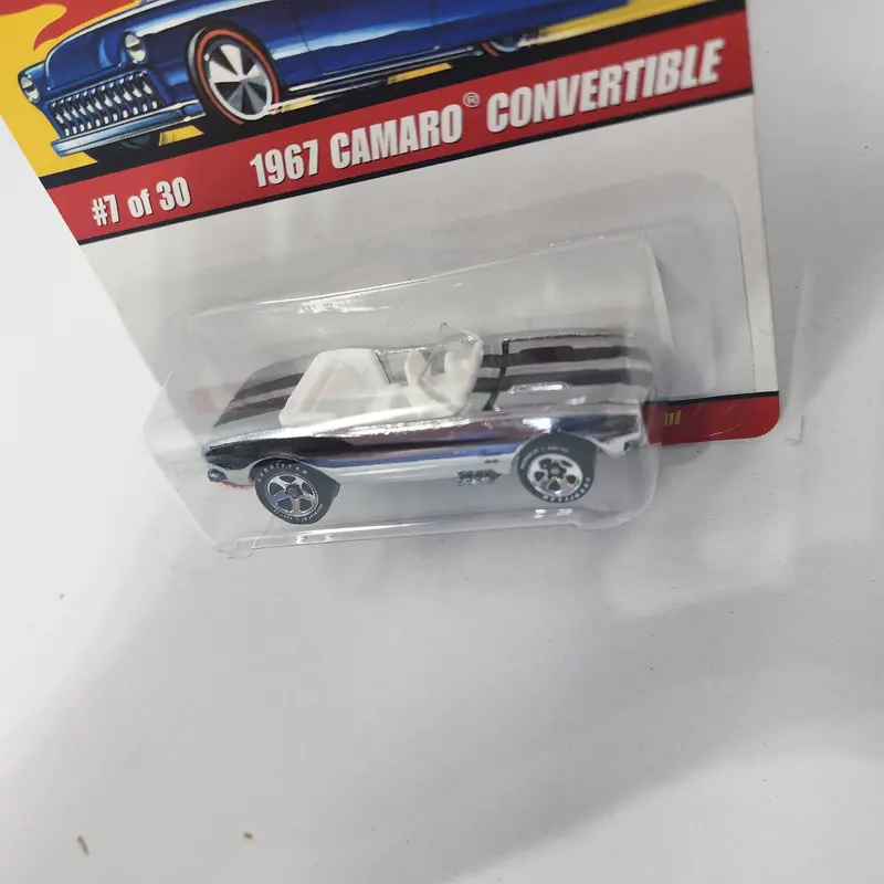 1967 Camaro Convertible 7 * Chrome * Hot Wheels Classics 2