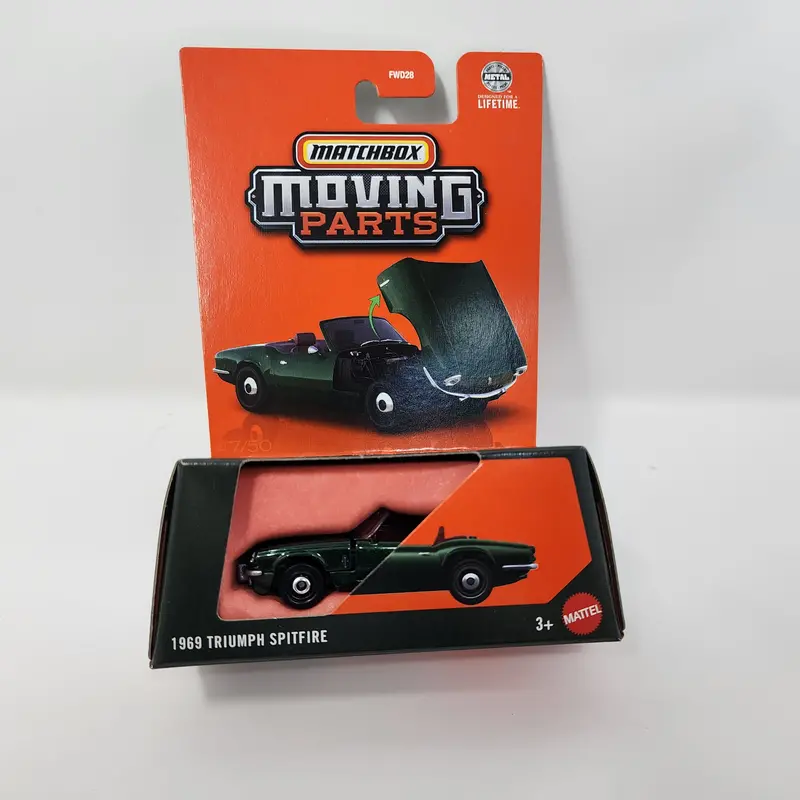1969 Triumph Splitfire * Green * 2025 Matchbox Moving Parts Case F 1