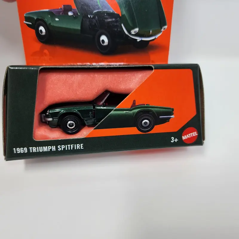 1969 Triumph Splitfire * Green * 2025 Matchbox Moving Parts Case F 2