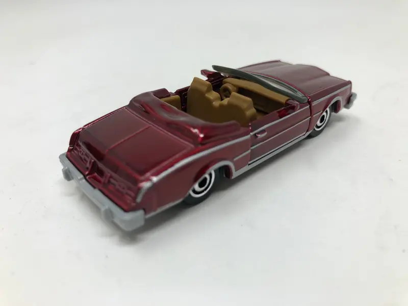 1983 Buick Riveria W/ Opening Doors * Matchbox 1:64 Scale Loose Diecast 2