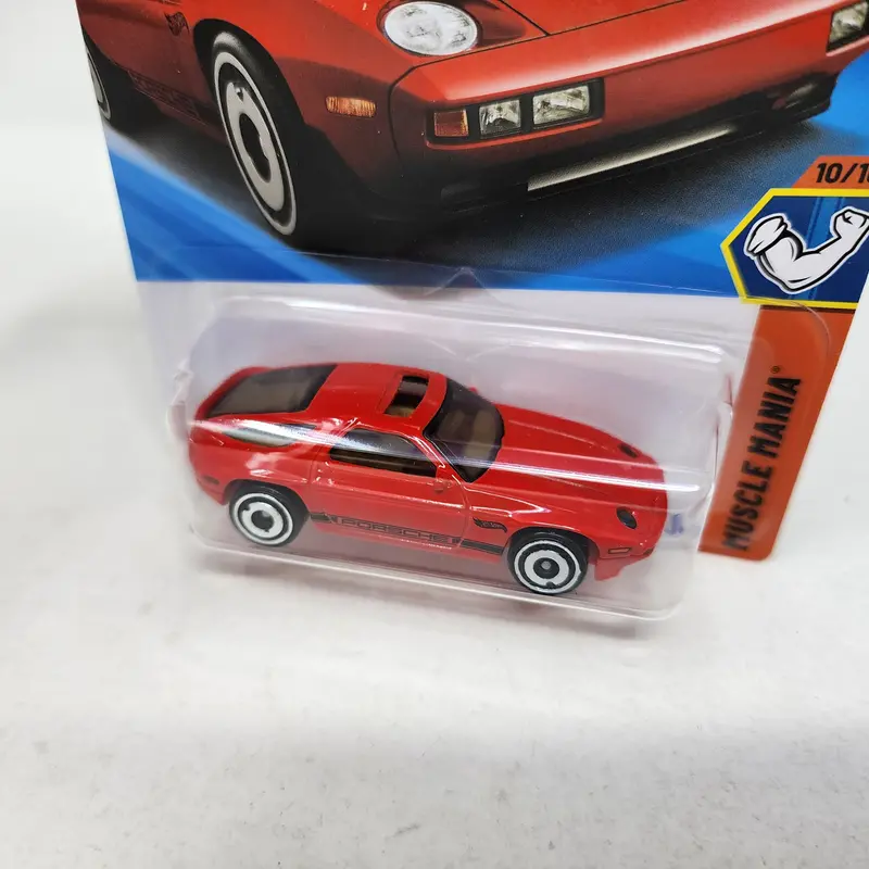 1983 Porsche 928S #250 * Red * 2025 Hot Wheels New! Case Q 2