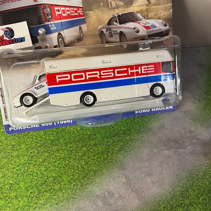 1986 Porsche 959 * 2024 Hot Wheels Team Transport 2
