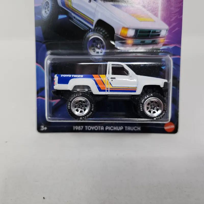 1987 Toyota Pickup Truck 4/5 * Hot Wheels Tubular Trucks 2