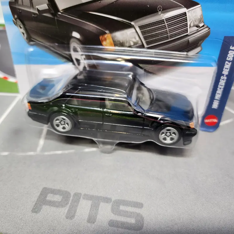 1991 Mercedes-Benz 500 E #10 * 2026 Hot Wheels Xl 1:43 Scale * New Case B 2