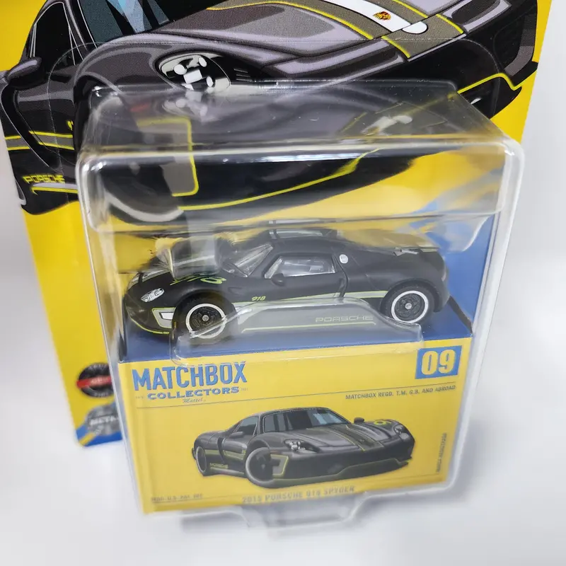 2015 Porsche 918 Spyder #09 * 2025 Matchbox Collectors Case B 2