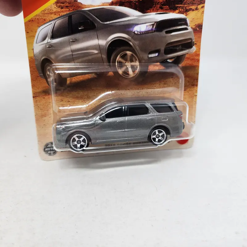2018 Dodge Durango #107 * 2025 Matchbox Case M 2