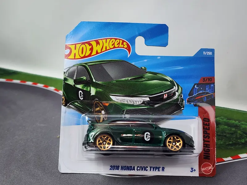 2018 Honda Civic Type R #11 * Green * Short Card 2026 Hot Wheels Case F 1