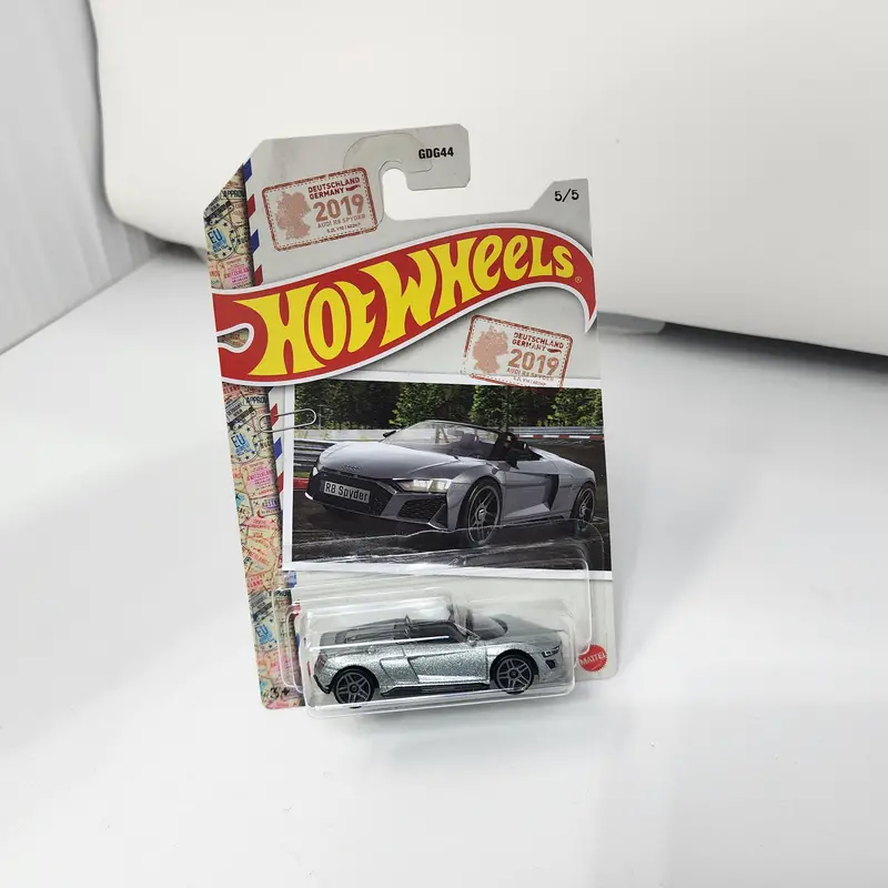 2019 Audi R8 Spyder * Hot Wheels World Class Racers 1