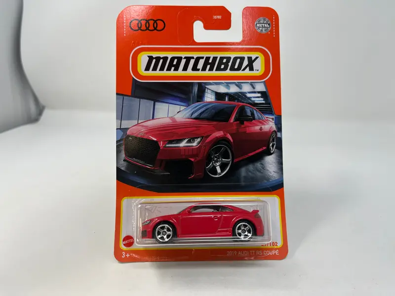 2019 Audi Tt Rs Coupe * Matchbox Basic Series * Red 1