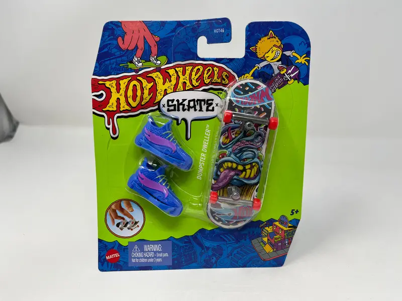 2023 Hot Wheels Skate Boards * Dumpster Dweller 1