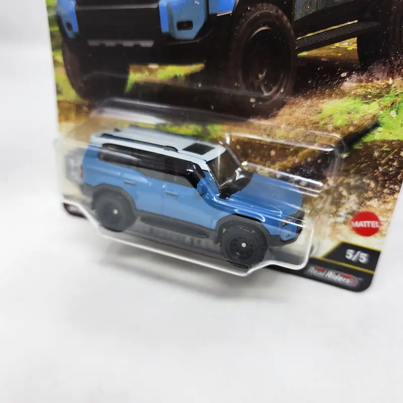 2024 Toyota Land Cruiser 5/5 * Blue * 2025 Hot Wheels Car Culture Off Road Case H 2