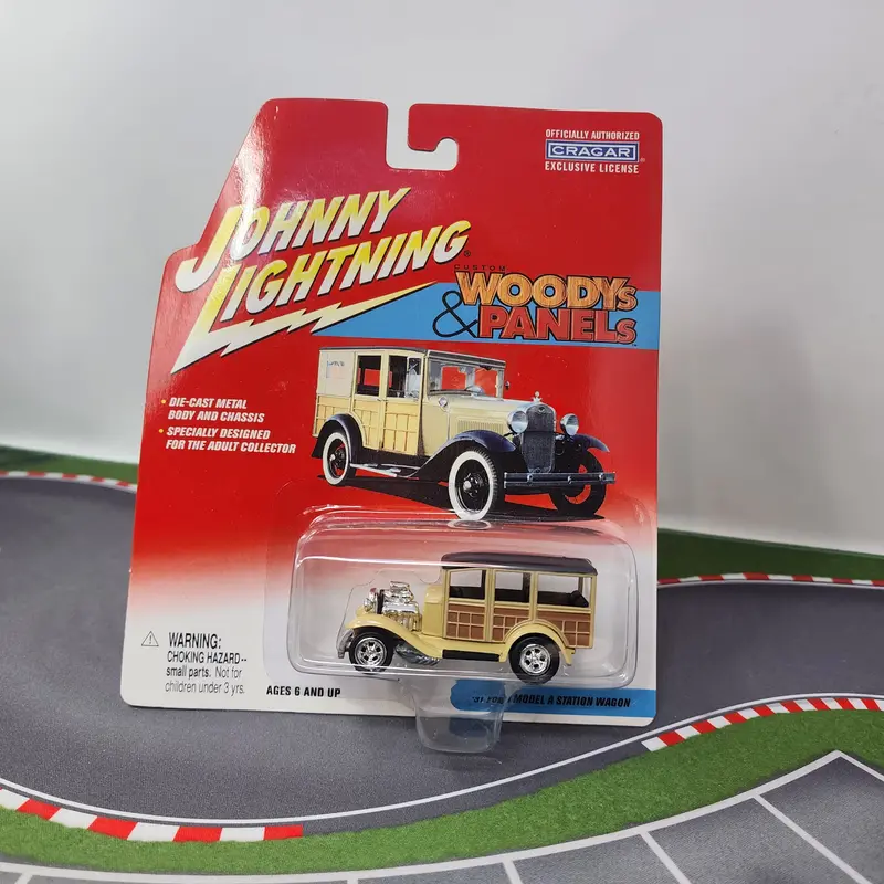 '31 Ford Model A Station Wagon * Johnny Lightning Woodys & Panels 1
