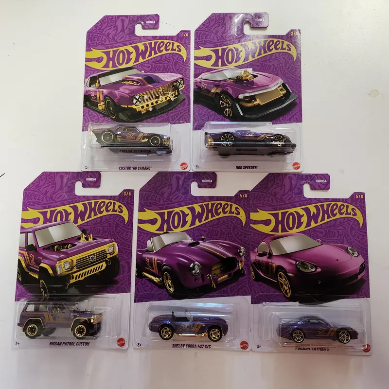 5 Car Base Set * 2025 Hot Wheels Pearl & Chrome 57Th Anniversary * Mix 2 1