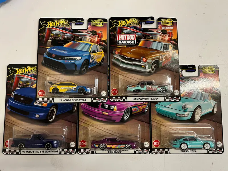 5 Car Set From Case W * 2024 Hot Wheels Boulevard Civic, Porsche, Savoy 1