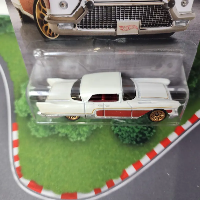 '57 Cadillac Eldorado Brougham * Off White * Hot Wheels Garage 2