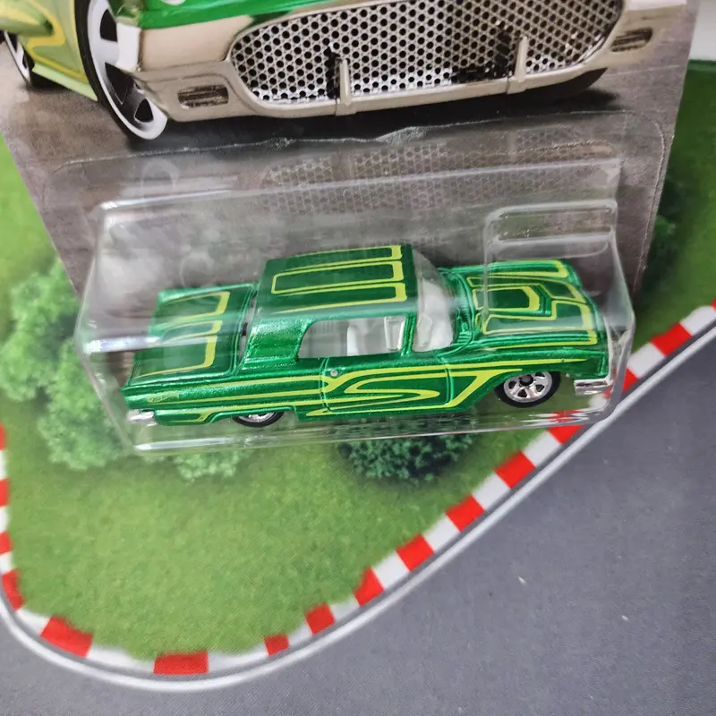 '58 Ford Thunderbird * Green * Hot Wheels Garage 2