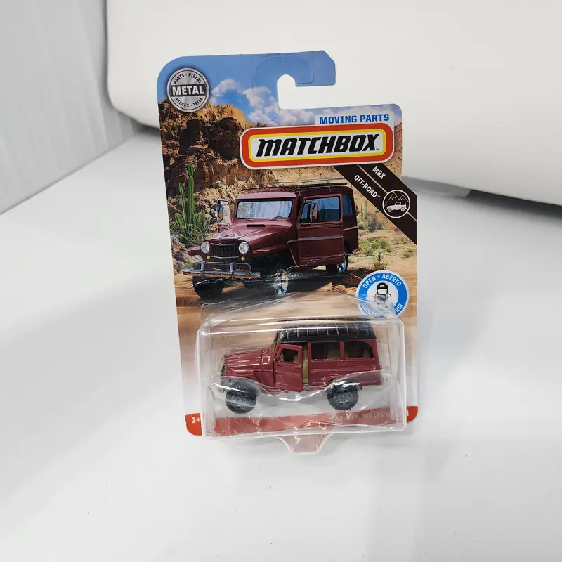 '62 Jeep Willys Wagon * Red * Matchbox Moving Parts * Bubble Damage 1