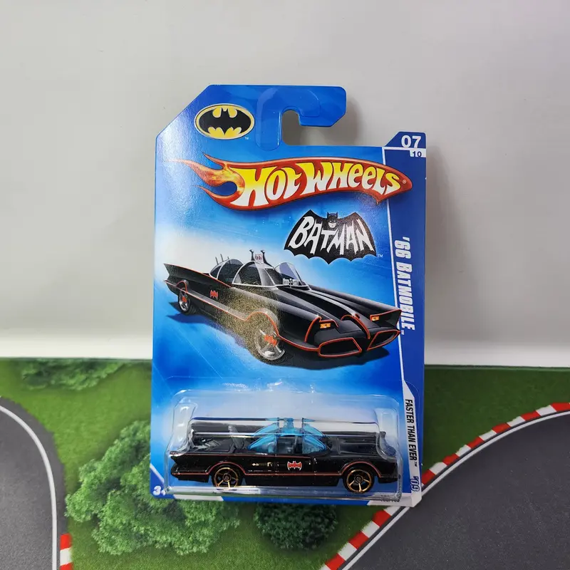 '66 Batmobile W/ Fte Rims * Hot Wheels 2009 1