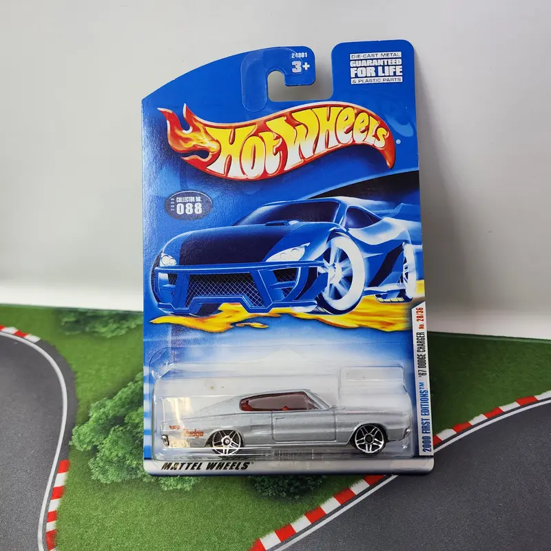 '67 Dodge Charger #88 * First Edition Silver * Hot Wheels 2000 1