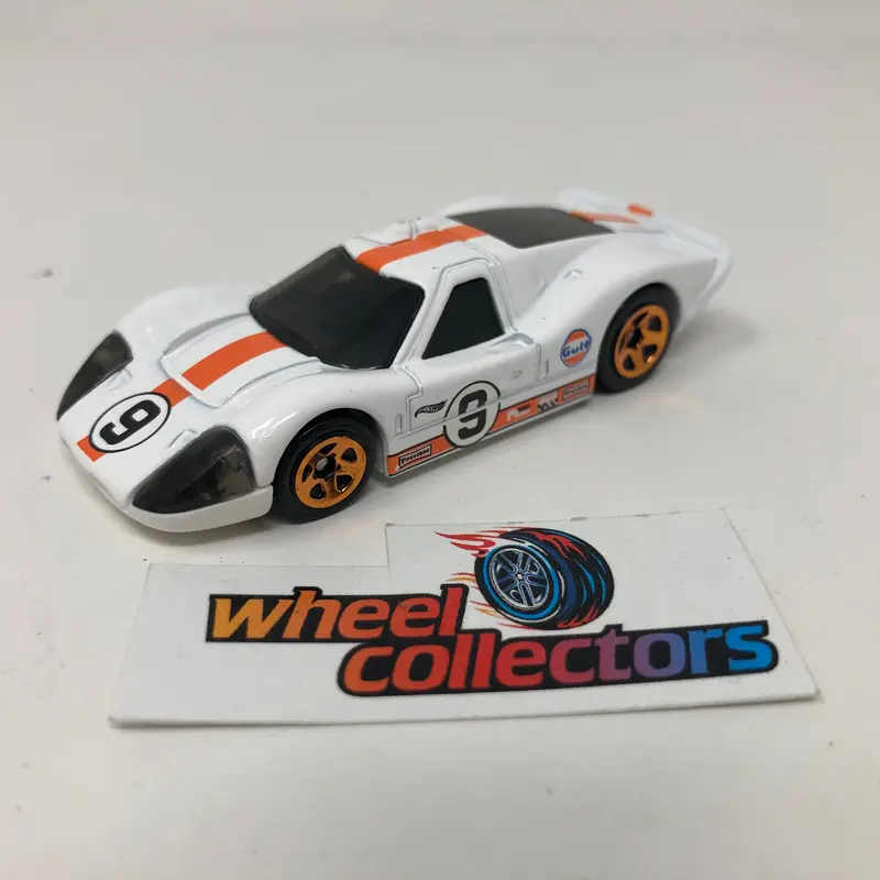 '67 Ford Gt40 Mk.Iv * White * Hot Wheels Loose 1:64 Scale 1