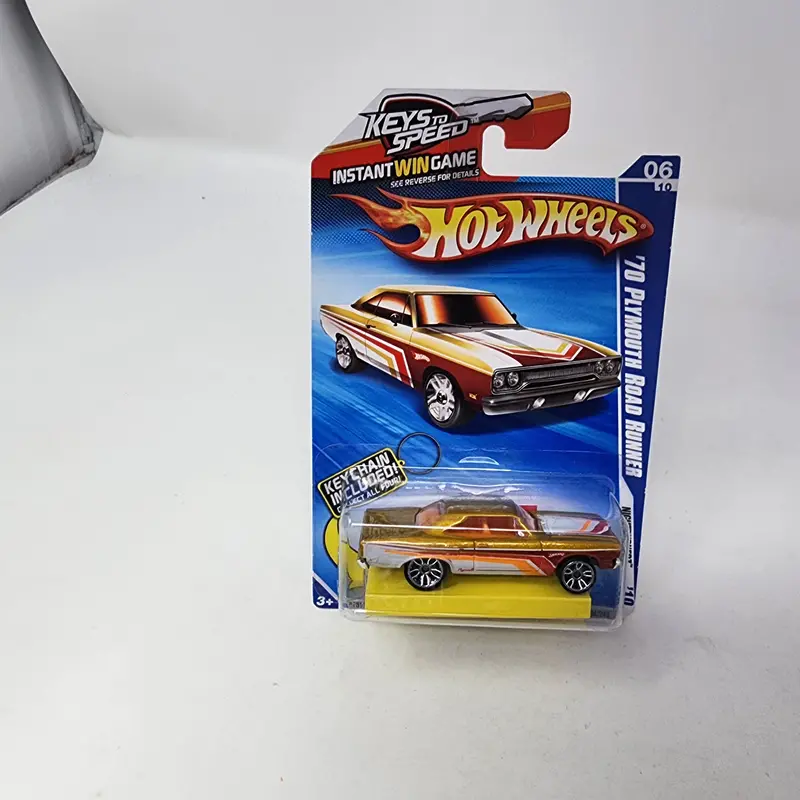 '70 Plymouth Road Runner * Gold * Hot Wheels 2010 Keys To Speed 1