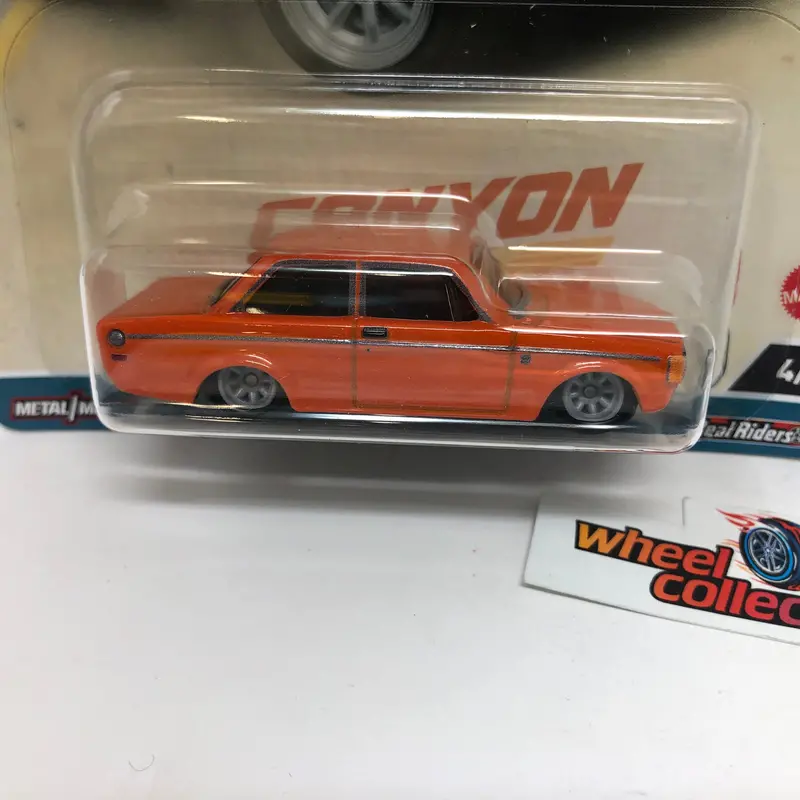 '73 Volvo 142 Gl #4 * 2023 Hot Wheels Car Culture Canyon Warriors Case C 2