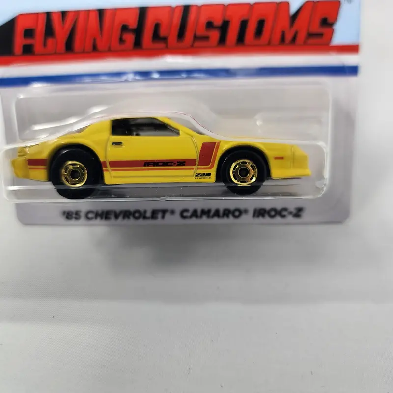 '85 Chevrolet Camaro Iroc-Z * Yellow * Hot Wheels Flying Customs 2