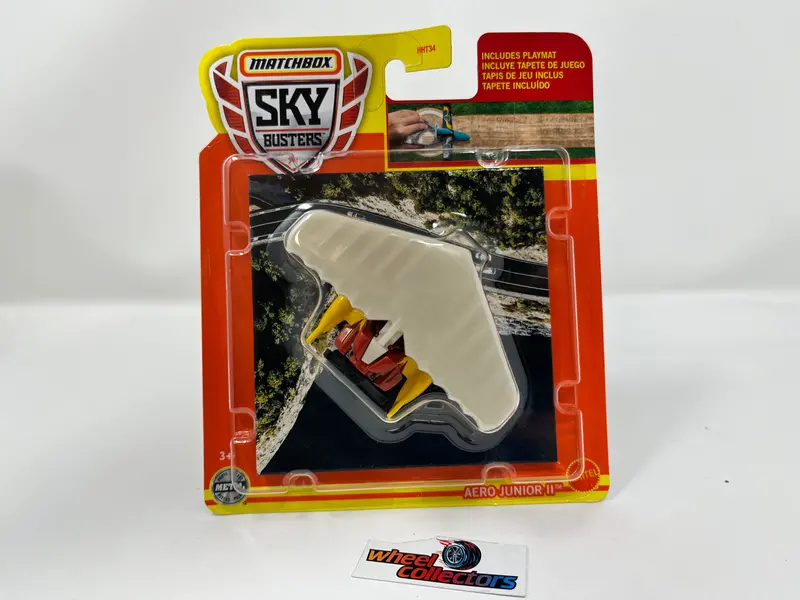 Aero Junior Ii #28 * 2022 Matchbox Sky Busters Mix 4 Case D 1