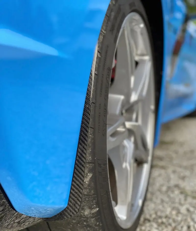 Agm C8 Corvette Carbon Fiber Extended Splash Guards 2