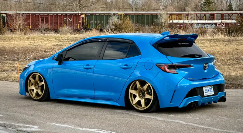 Air Lift Performance 19-23 Toyota Corolla 1.8L/2.0L Fwd 4.5In Drop Rear Kit 2