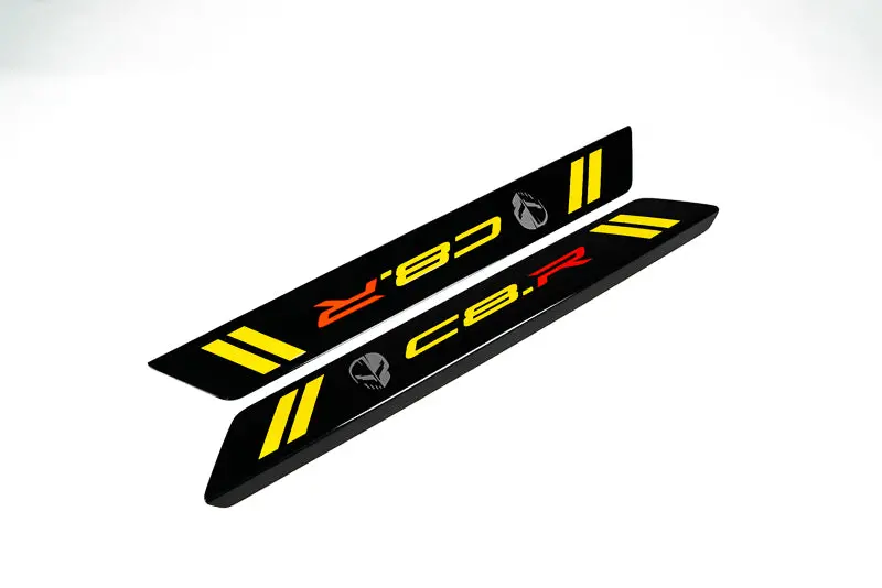 Amt C8 Corvette Carbon Flash C8r Door Sill Plate Covers 1