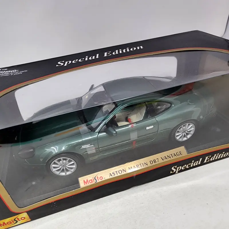 Aston Martin Db7 Vantage * Maisto Special Edition 1/18 Scale 2