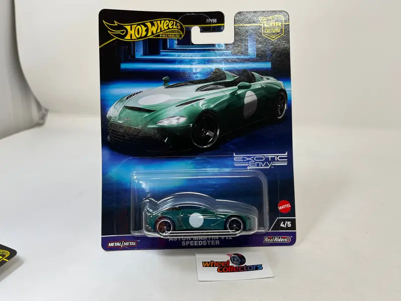Aston Martin V12 Speedster * 2024 Hot Wheels Car Culture Exotic Envy 3 Case G 1