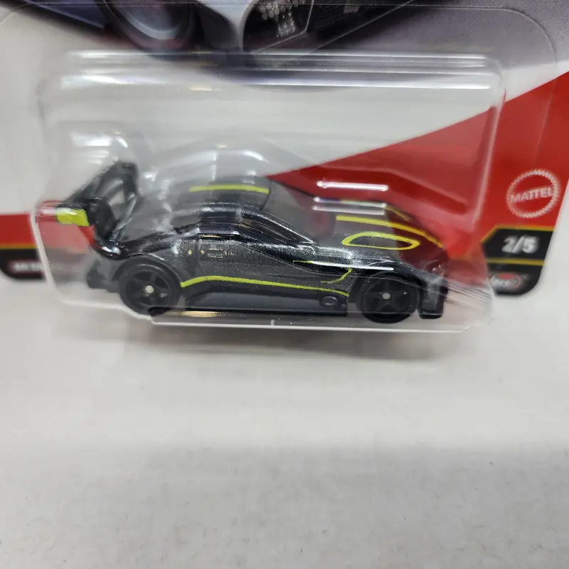 Aston Martin Vantage Gte 2/5 * 2025 Hot Wheels Car Culture Euro Speed Case L 2