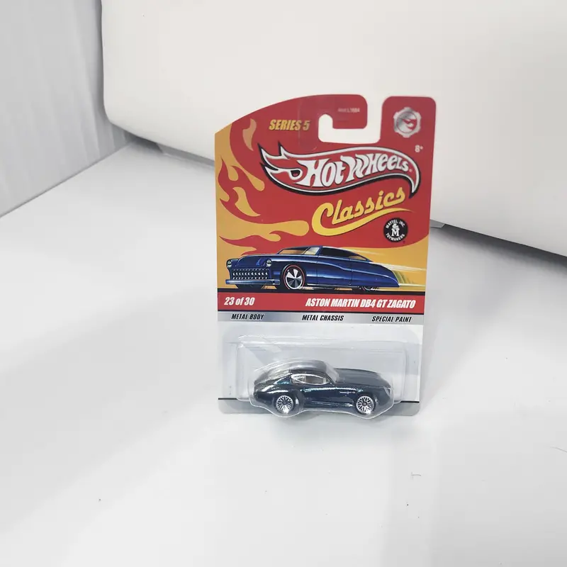 Aston Matin Db4 Gt Zagato #23 * Hot Wheels Classics 1