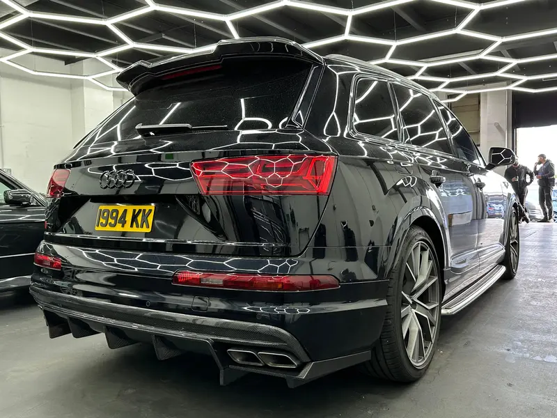Audi Q7 Sq7 4M Carbon Fibre Rear Diffuser + Corner Splitter By Unit 17 1