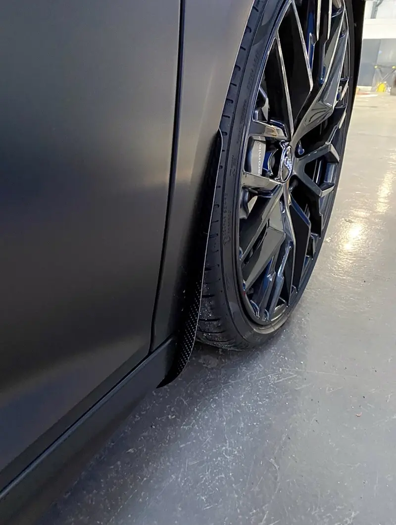 Audi R8 Gen 2 Carbon Fibre Front Arch Guards/Mudflaps 1