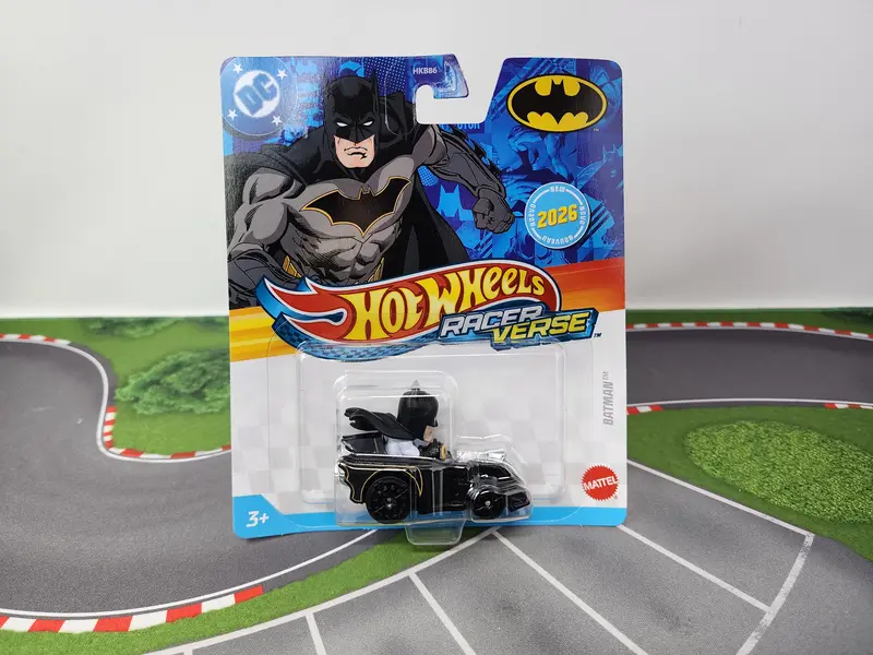 Batman * New!! 2026 Hot Wheels Racer Verse Case R 1