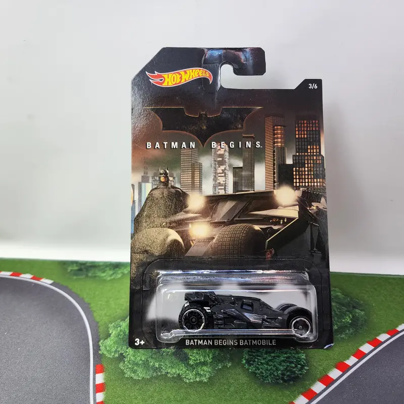 Batmobile 3/6 * Hot Wheels Batman Begins 1