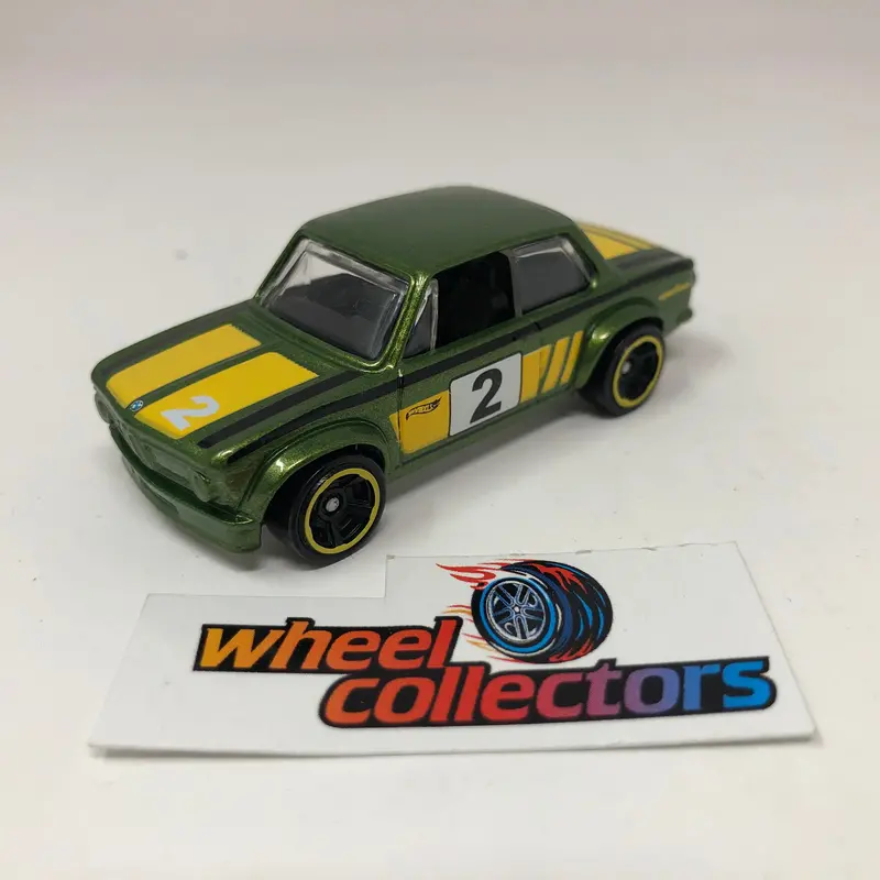 Bmw 2002 * Green * Hot Wheels Loose 1:64 Scale 1