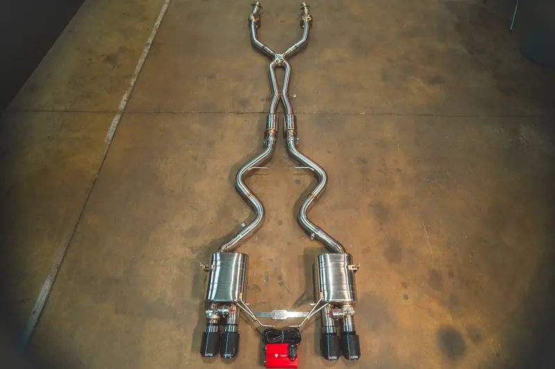 Bmw E9x M3 Valved Sport Exhaust System (V2) 9