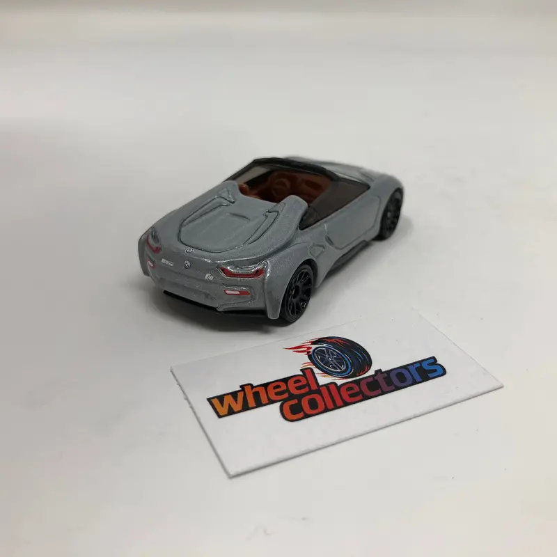 Bmw I8 Roadster * Hot Wheels 1:64 Scale Loose Diecast 2