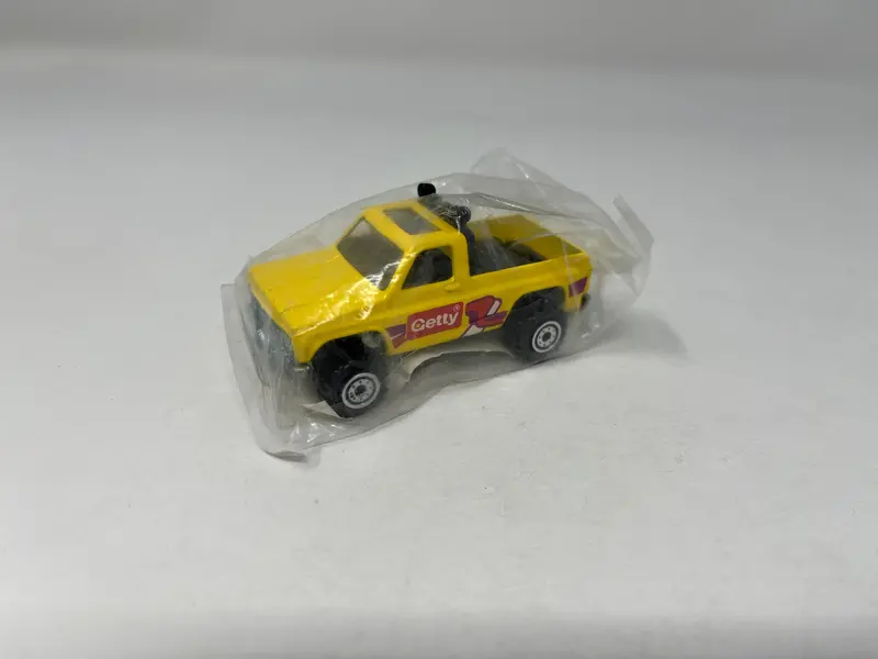 Bywayman Getty Promo Car * Hot Wheels Baggie Car 1