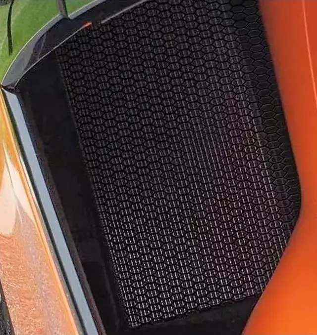 C8 Z06 And E-Ray Corvette 2023+ Aluminum Side Intake Black Mesh Grilles 1