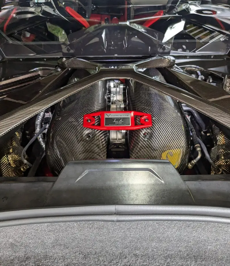 Carbon Fiber Lt6 Engine Intake Manifold Covers 6